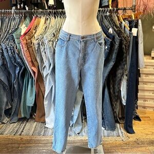 Vintage 1980’s Gitano zipper mom jeans